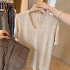 French Old Money V-Neck Loose Rolled Short Sleeve T-Shirt Women Summer 2026 New Design Niche Slimming Top