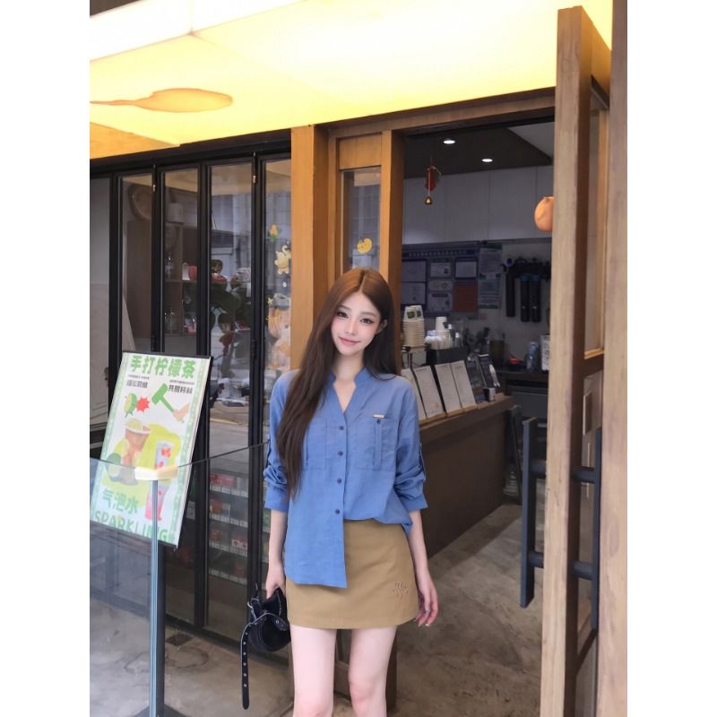 Women's Blue Long Sleeve V-Neck Shirt Summer Loose Sun Protection Blouse - Image 4